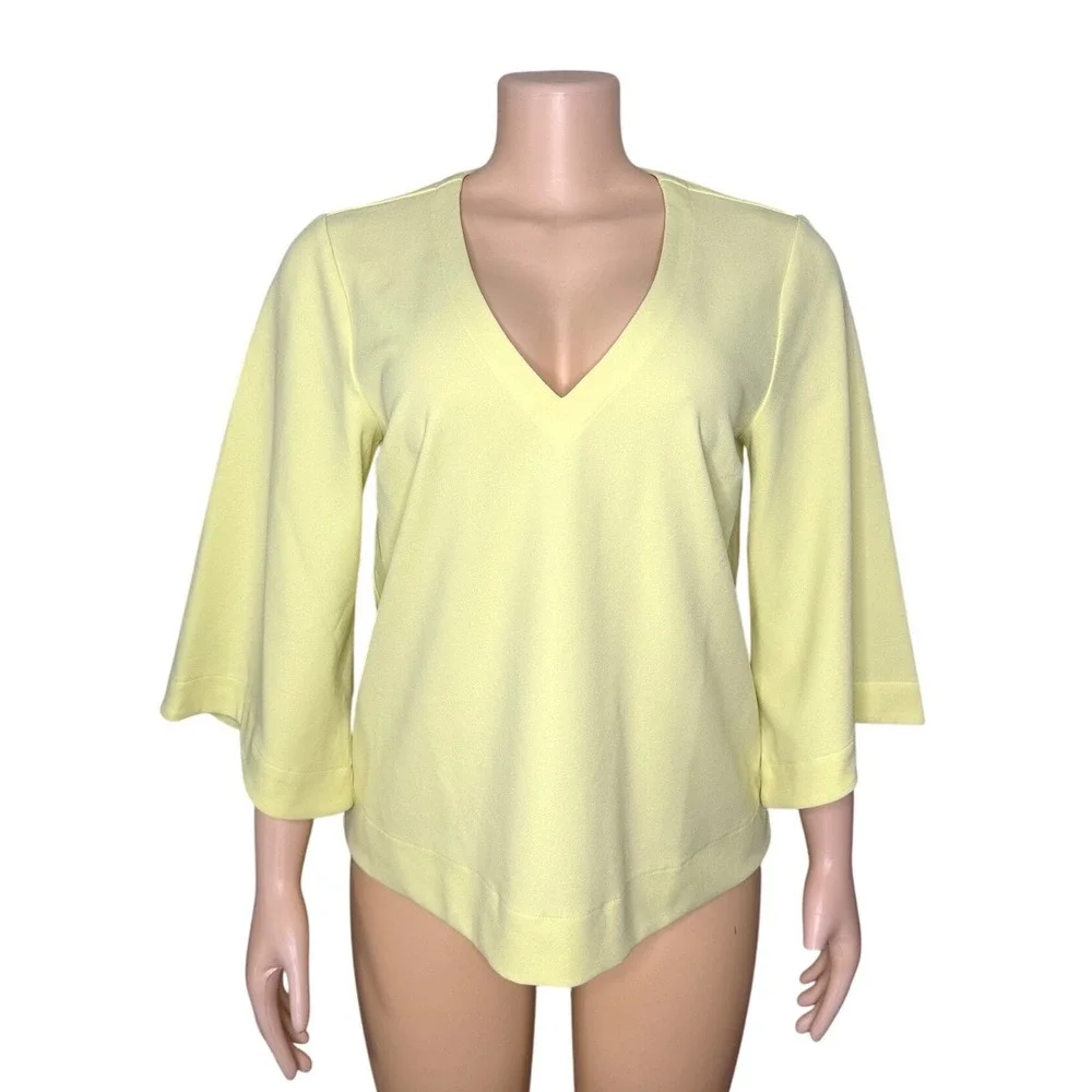 Ann Taylor Women's V-Neck 3/4 Bell Sleeve Blouse Size Small‎ Yellow NWT - Picture 2 of 11